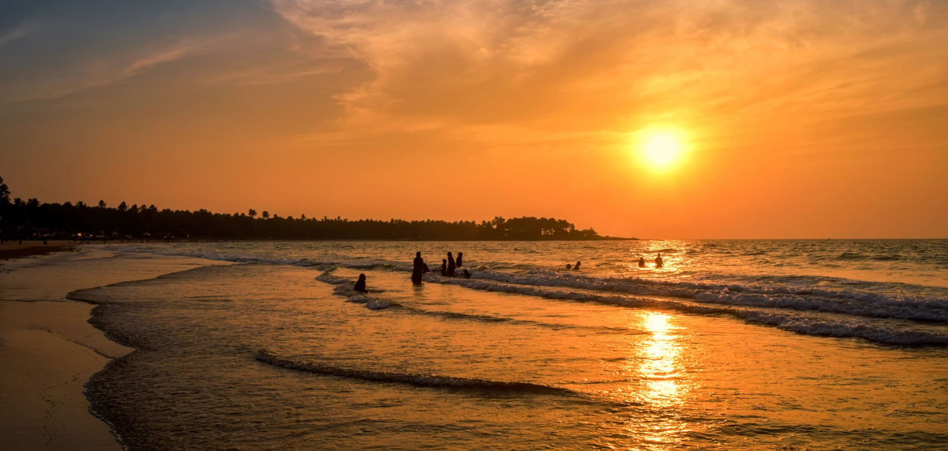 10 Picturesque Beaches: Sun, Sand, and Surf Along India's Coastline