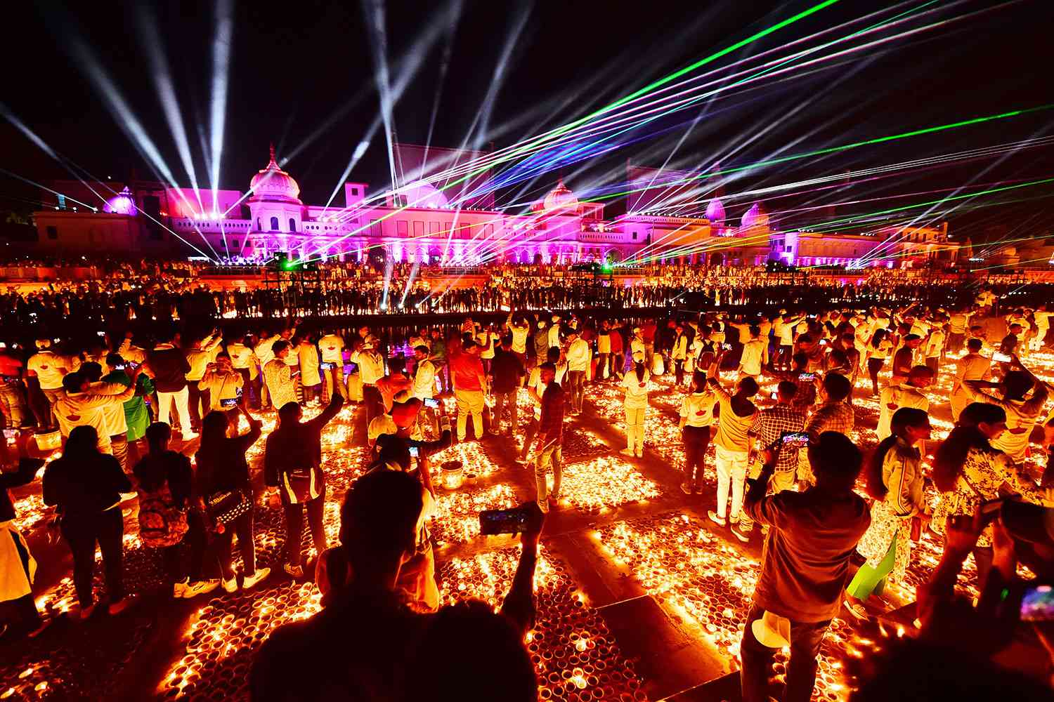 Cultural Extravaganza: 10 Festivals You Should Experience in India