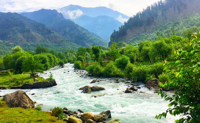 Heaven on Earth: 6 Best Places in the Paradise of Kashmir 