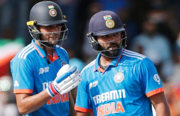 These Virat Kohli-Shadab Khan Memes Are More Entertaining Than India-Pakistan Clash - RVCJ Media