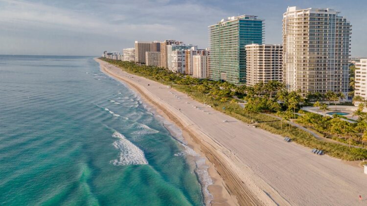 7 Most Exotic Beaches In Miami: A Tropical Paradise Awaits 1 7 Most Exotic Beaches in Miami: A Tropical Paradise Awaits