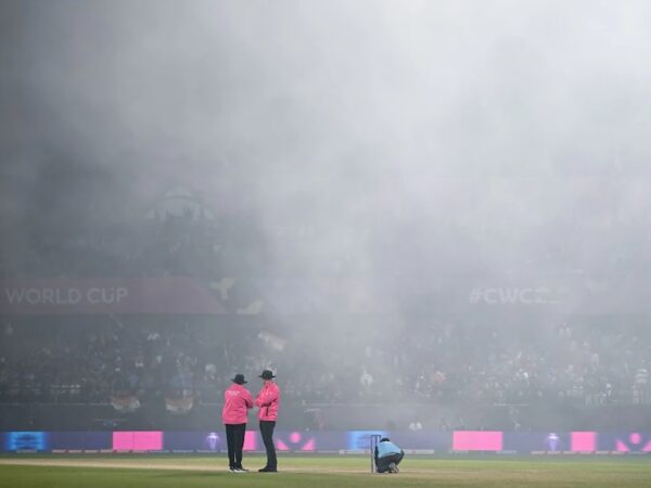 “India Me To Fogg Chal Raha Hai,” Twitter Reacts As INDvsNZ Got Halted Due To Fog For Some Time RVCJ Media