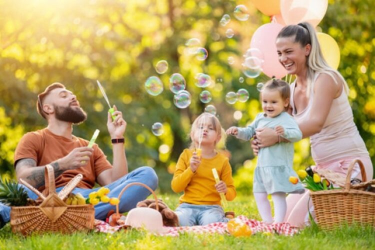 Top 10 Michigan Places To Visit For Families With Small Kids 1 Top 10 Michigan Places to Visit for Families with Small Kids