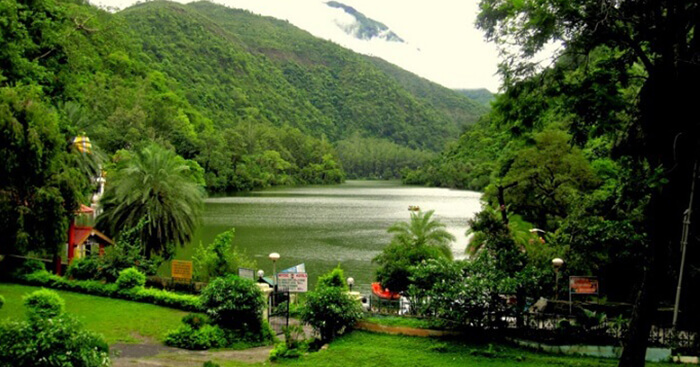 Tranquil Retreats: 6 Serene Lakes in Himachal Pradesh