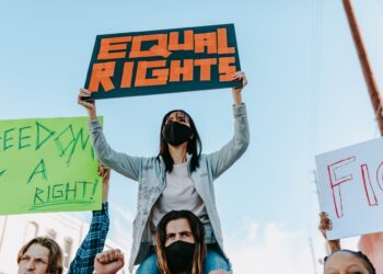 A Guide To 7 Fundamental Rights Every Indian Citizen Should Know