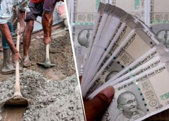 “Meri Zubaan Fisal Gai,” Abdul Razzaq Apologizes To Aishwarya After Facing Flak For His Comment