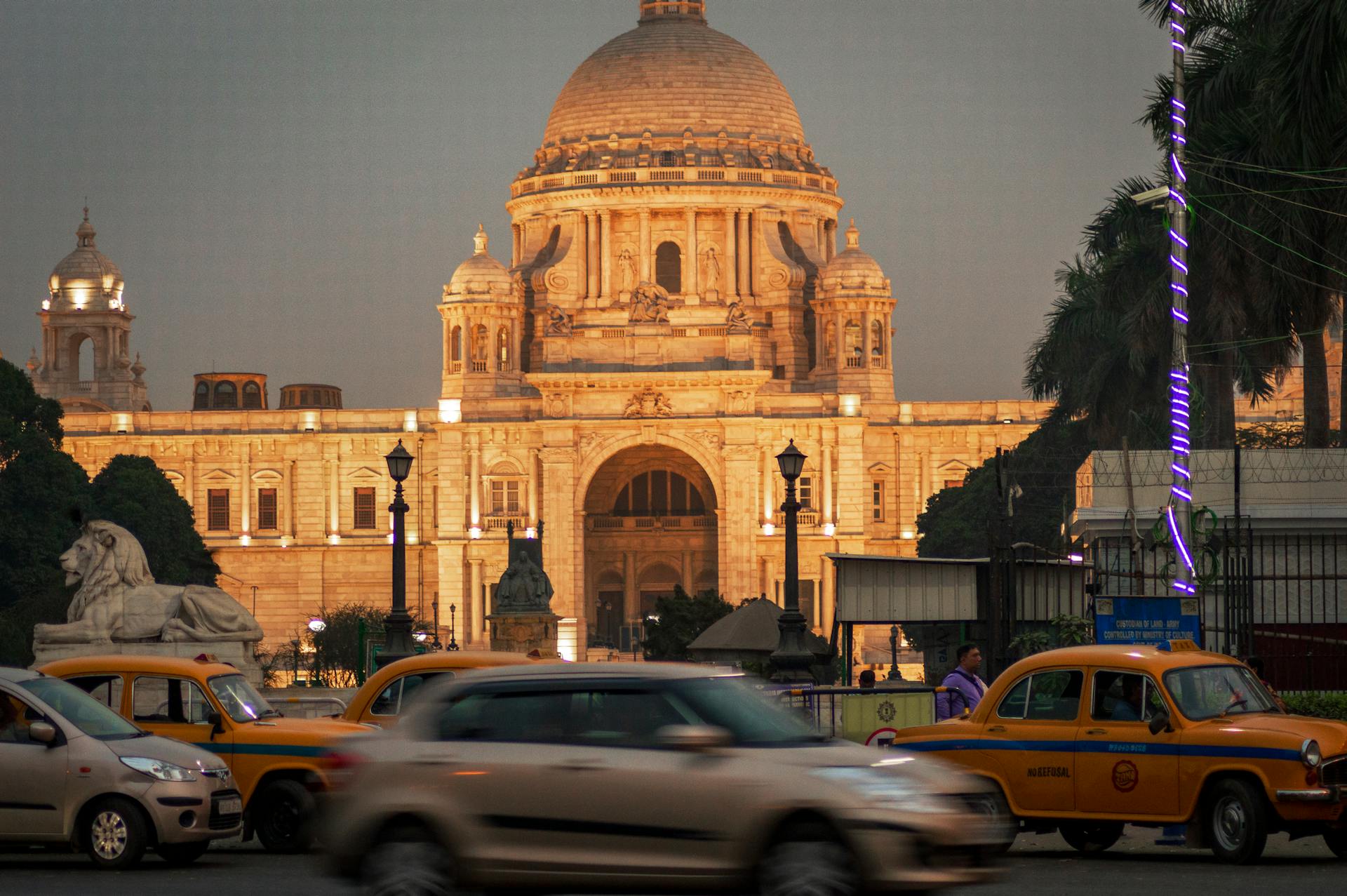 Urban Hustle-Bustle: 6 Most Busy Cities To Visit In India 2 Urban Hustle-Bustle: 6 Most Busy Cities To Visit in India