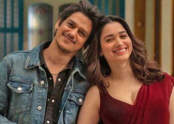 “Meri Zubaan Fisal Gai,” Abdul Razzaq Apologizes To Aishwarya After Facing Flak For His Comment