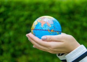 Eco-Friendly Travel: 10 Ways to Reduce Your Environmental Impact