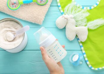 Top 5 Essential Vitamins in Organic Baby Formula: A Closer Look