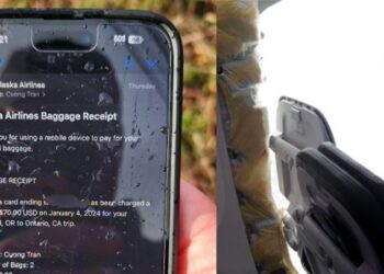 Alaska Airlines Mishap- An iPhone Found In Perfect Condition Even After Falling From 16K Feet