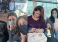 Radhika Apte Shares Post On How Airlines Locked Passengers In Aerobridge Without Water &Amp; Loo 6 Radhika Apte Shares Post On How Airlines Locked Passengers In Aerobridge Without Water & Loo