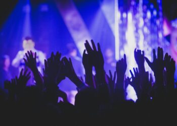 The Ultimate Experience of K-Pop: Complete Guide To K-pop Concerts