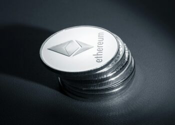 Sustainable Supply Chains with Ethereum: A Guide to Eco-Friendly Logistics