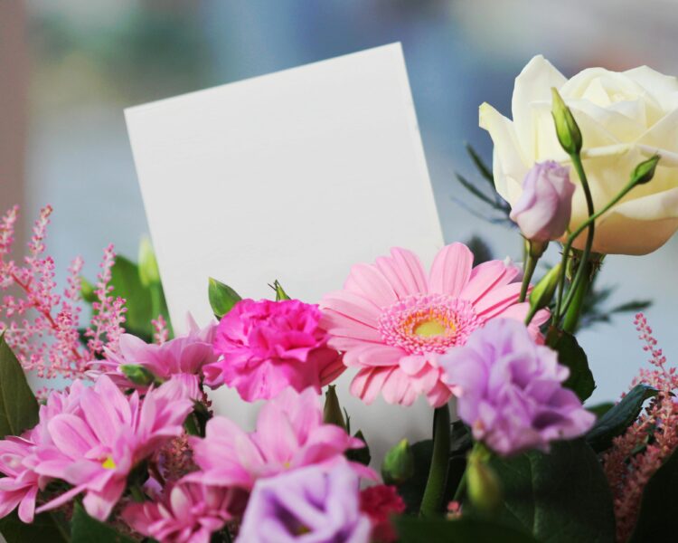 5 Best Websites For Personalized & Customized Gifting In India
