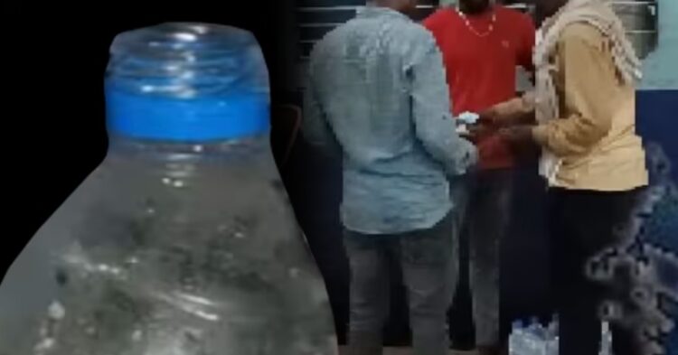 Vendor Caught Refilling Water In Used Bottles &Amp; Selling Them To Passengers In Jabalpur Station 1 Vendor Caught Refilling Water In Used Bottles & Selling Them To Passengers In Jabalpur Station