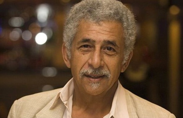 How Naseeruddin Shah Convinced Gulzar That He Was The True Ghalib And Not Sanjeev Kumar 3 How Naseeruddin Shah Convinced Gulzar That He Was The True Ghalib And Not Sanjeev Kumar - RVCJ Media