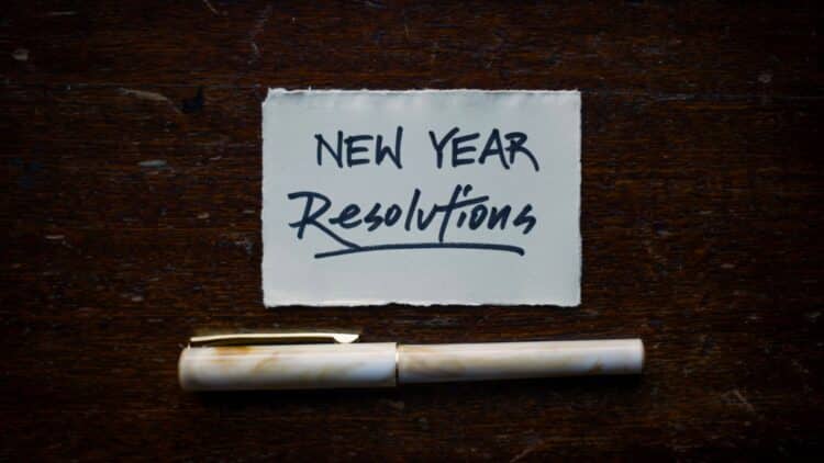 8 Ultimate Tips To Achieve Your New Year's Resolution in 2025