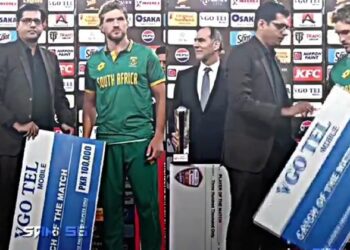 Fact Check- The Truth Behind Jasprit Bumrah’s Viral Photo From Hospital Bed