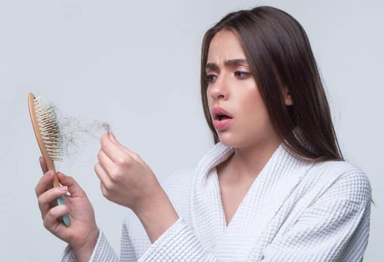 Women and Hair Loss: Breaking the Stigma with Effective Treatments and Lifestyle Changes
