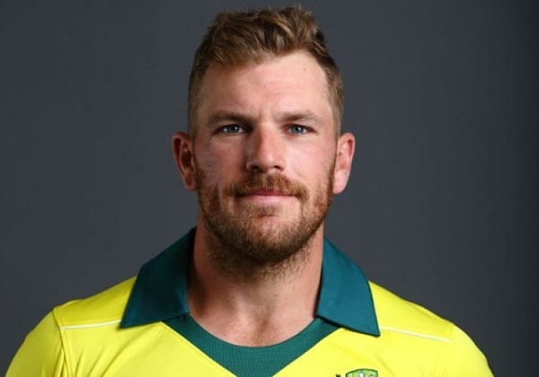 Ex-Aus Cricketer Claims Rohit Sharma Is Able To Take Risks In Batting Because Of Virat Kohli - RVCJ Media
