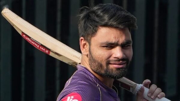 “BCCI Ban Him”, Fans Slam Kuldeep Yadav As He Slaps Rinku Singh Twice After KKR Defeated DC - RVCJ Media