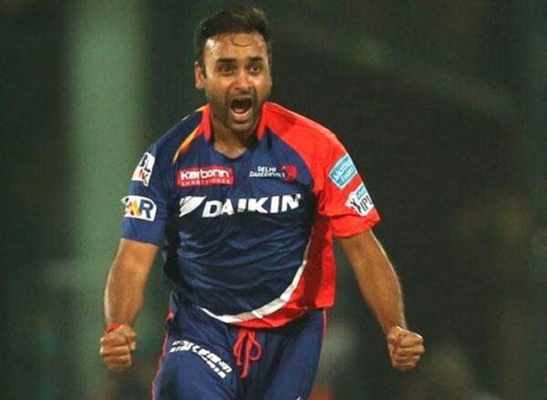 8 Fastest Bowlers To Take 50 IPL Wickets - RVCJ Media