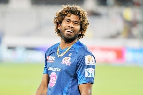 8 Fastest Bowlers To Take 50 IPL Wickets - RVCJ Media