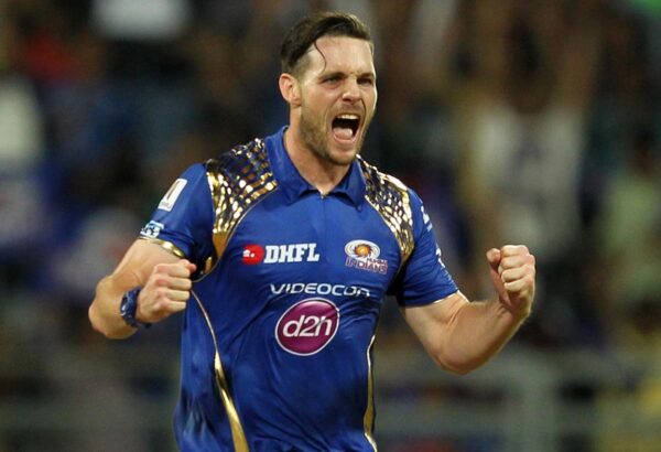 8 Fastest Bowlers To Take 50 IPL Wickets - RVCJ Media