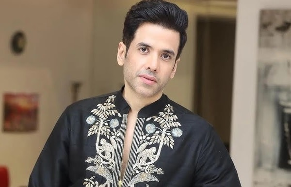 Tusshar Kapoor Opens Up About Facing Negativity, Nepotism & Media Pressure - RVCJ Media