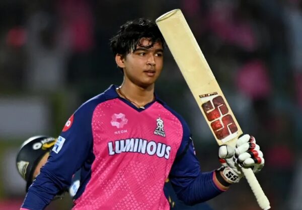 Watch How Vaibhav Suryavanshi Bargains With Nitish Rana For Bat & Gets What He Wants - RVCJ Media