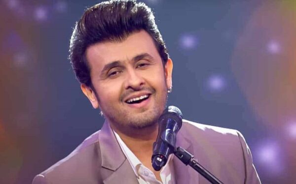 Mika Singh Upset With Ayushmann’s Award Win Over Sonu Nigam, Questions Awards’ Authenticity - RVCJ Media