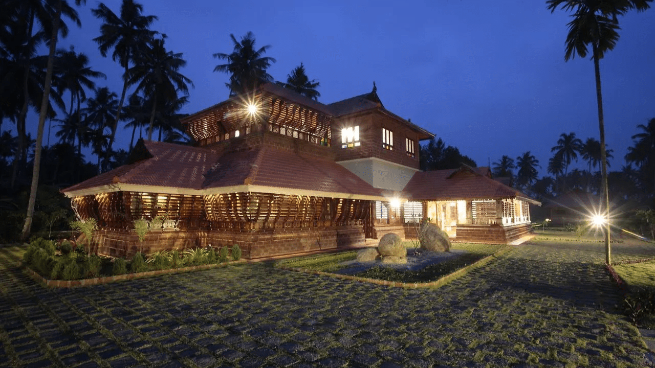Urakam, Kerala