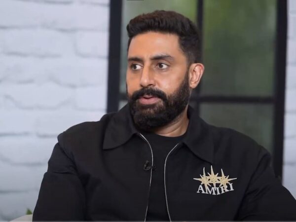 Refugee Turns 25, DYK Abhishek & Kareena Were Locked Inside Projector Room During Screening? - RVCJ Media