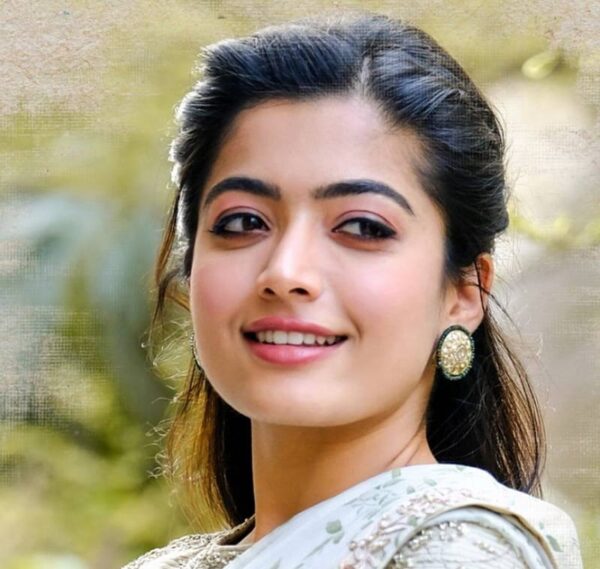 DYK Rashmika Mandanna’s Father Wanted Her To Choose This Profession & Not Acting? - RVCJ Media