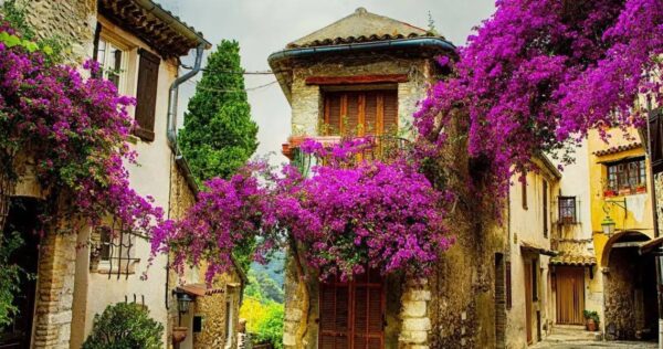 This French Town Is Giving You A Chance To Buy A House For Just Rs. 100 But There Is A Twist - RVCJ Media