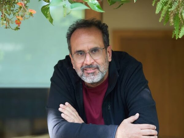 Dhanush Reveals How Aanand L Rai Managed To Cast Him In Raanjhanaa Despite No Budget - RVCJ Media