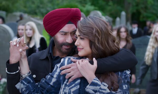 “Best Dancer,” Kajol Trolled Ajay Devgn After His Dance In “Pehla Tu Duja Tu” Went Viral - RVCJ Media