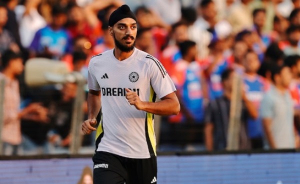 Arshdeep Singh’s Bhangra Dance After Old Trafford Test Match Gets Draw Goes Viral - RVCJ Media