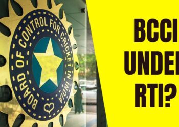 TMKOC Actor Dilip Joshi Aka Jethalal Attends Success Party, Puts Exit Rumours To Rest