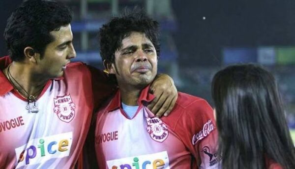 Harbhajan Singh Regrets Slapping Sreesanth More After His Daughter Refused To Talk To Him - RVCJ Media