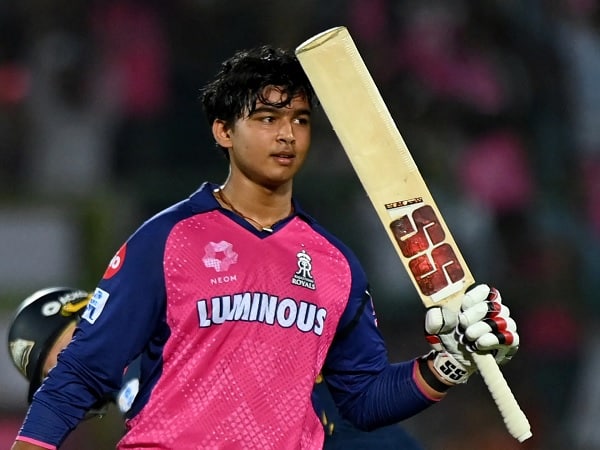 The Rising Star - Vaibhav Suryavanshi, 2 Girls Drove 6 Hrs To Watch Him Play In England - RVCJ Media