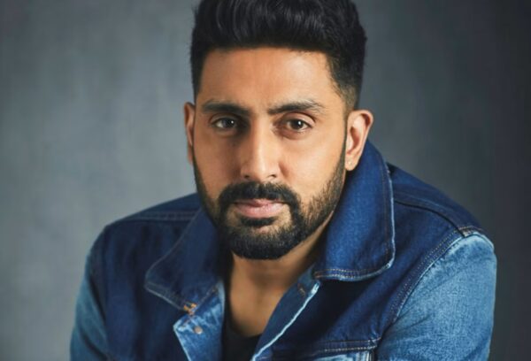 Abhishek Bachchan Took 17 Retakes In His First Shot For Refugee & He Also Made A Big Mistake - RVCJ Media