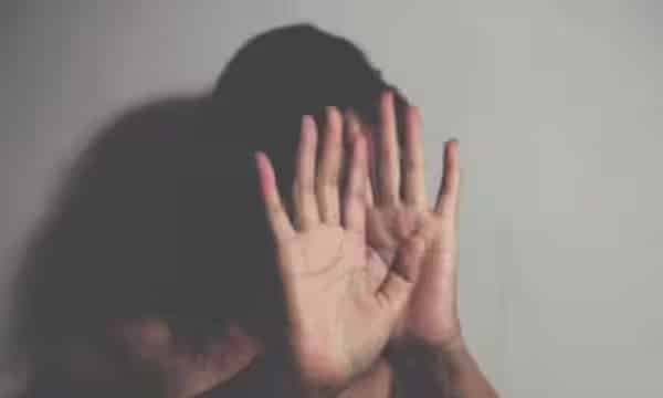 25-Yr Woman Raped In Pune’s Posh Society, Man Took Selfie In Her Phone With Message, “I’ll Be Back” - RVCJ Media