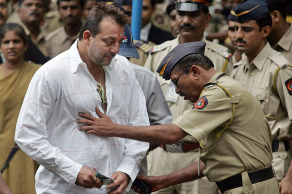 This Is What Sanjay Dutt Did With Rs 72 Crore Property A Fan Left For Him Before P@ssing Away - RVCJ Media