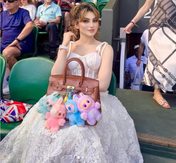Urvashi Rautela Mocked For Making A Post On Meeting Kate Middleton, Princess Of Wales - RVCJ Media