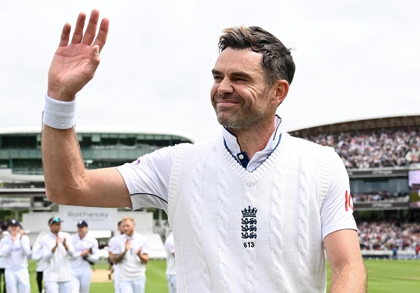 James Anderson Scripts History Again But This Time In The Hundred, Becomes The Oldest…. - RVCJ Media