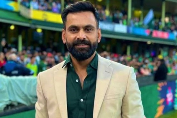“Follow Virat Kohli….,” Ex-Pak Player Advises Babar & Rizwan To Retire If Respect Matters - RVCJ Media