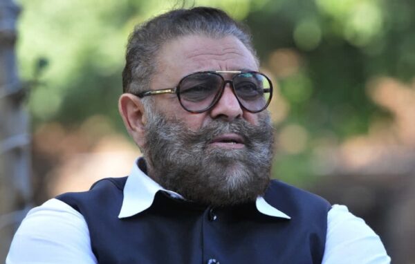 “Kapil Dev Is A Match-Fixer,” Yuvraj Singh’s Father Yograj Singh Rekindles Fixing Allegations - RVCJ Media