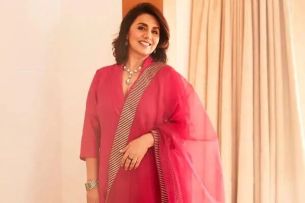 Ranbir Kapoor’s Mother Neetu Kapoor Backs Him After Cheating Scandal With Deepika Padukone - RVCJ Media